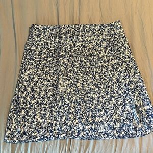 Printed silky skirt